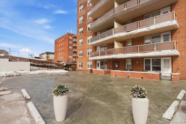 360 Westchester Avenue 622, Port Chester, NY 10573