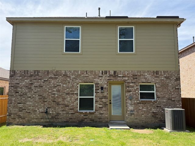 1205 Butler Avenue, Princeton, TX 75407