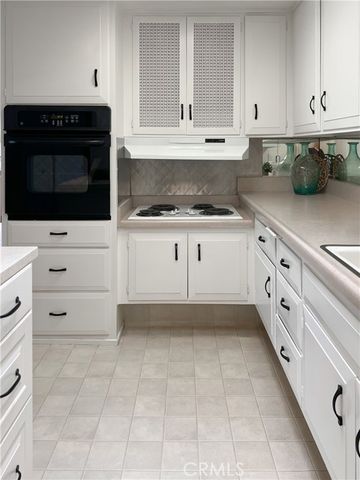 1311 Twin Hills Dr., M12-55D, Seal Beach, CA 90740