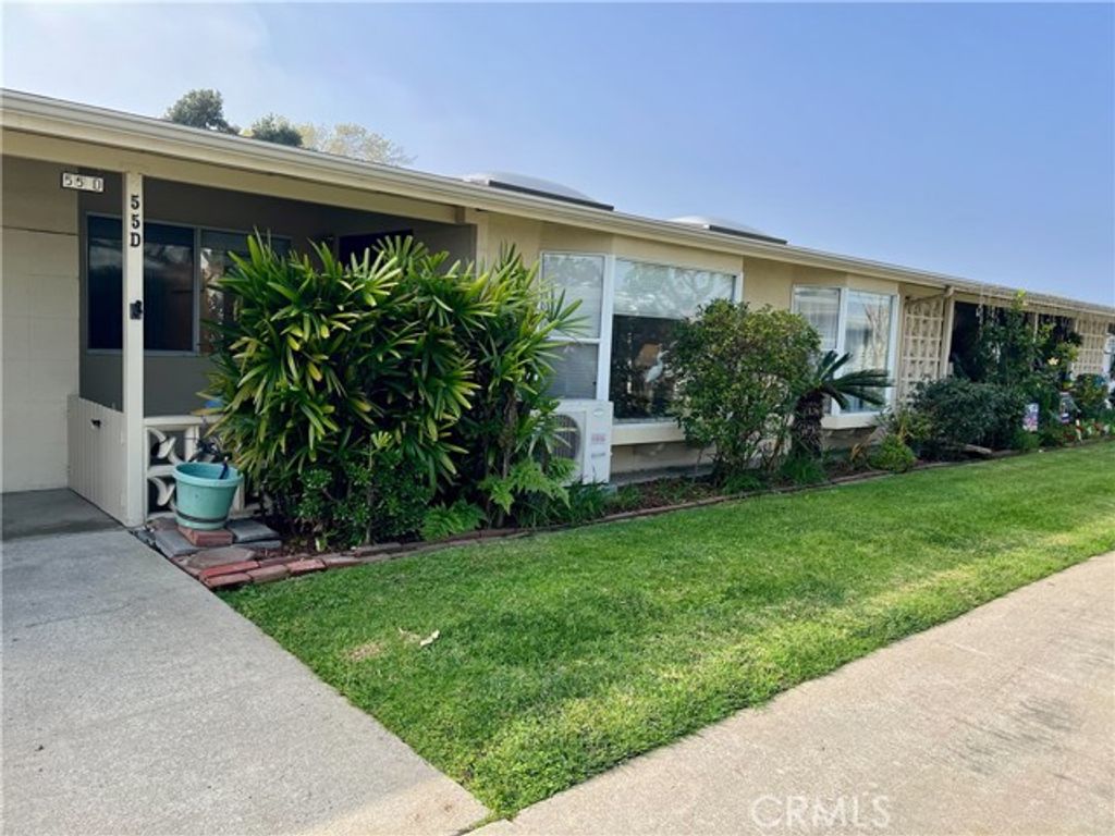 1311 Twin Hills Dr., M12-55D, Seal Beach, CA 90740