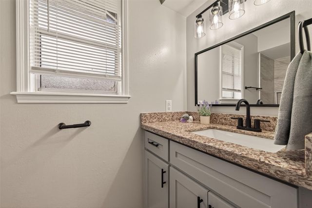 1203 Bernard Avenue, Rosenberg, TX 77471