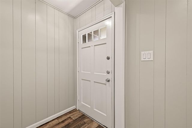 1203 Bernard Avenue, Rosenberg, TX 77471