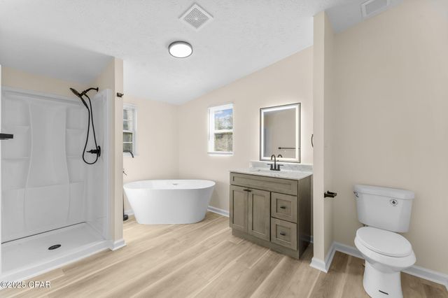 5548 Glens Way Road, Panama City, FL 32404