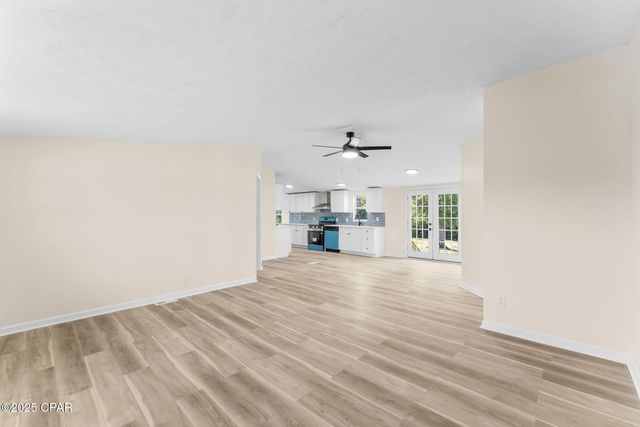 5548 Glens Way Road, Panama City, FL 32404