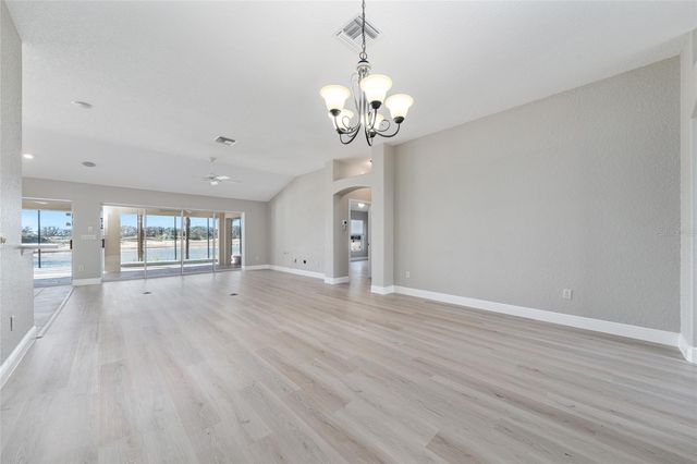 1587 HARTSVILLE TRAIL, The Villages, FL 32162