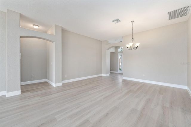 1587 HARTSVILLE TRAIL, The Villages, FL 32162