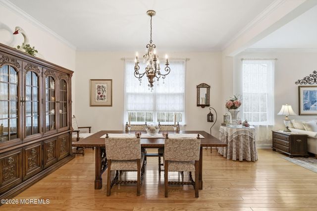 19 Hot Springs Terrace, Barnegat, NJ 08005