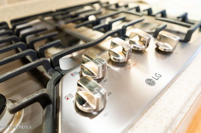 19 Hot Springs Terrace, Barnegat, NJ 08005