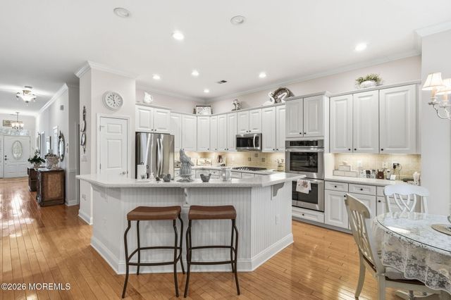 19 Hot Springs Terrace, Barnegat, NJ 08005