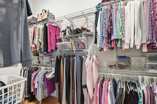 19 Hot Springs Terrace, Barnegat, NJ 08005