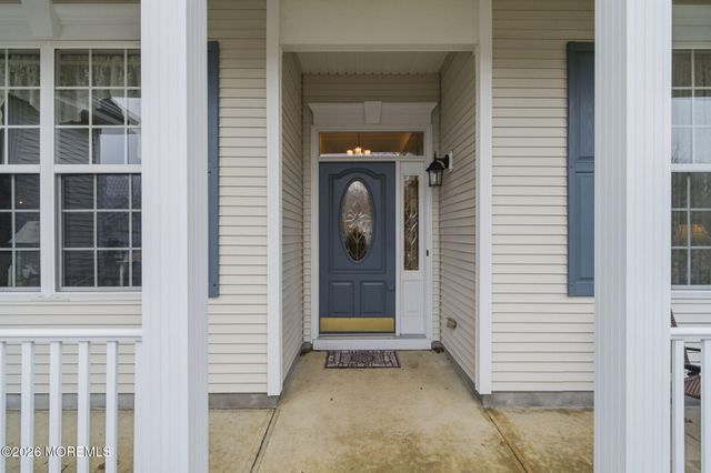 19 Hot Springs Terrace, Barnegat, NJ 08005