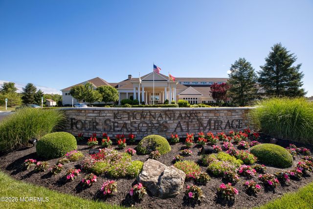 19 Hot Springs Terrace, Barnegat, NJ 08005