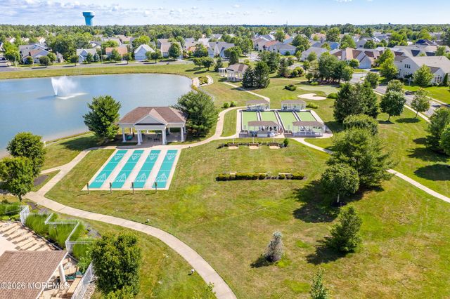 19 Hot Springs Terrace, Barnegat, NJ 08005