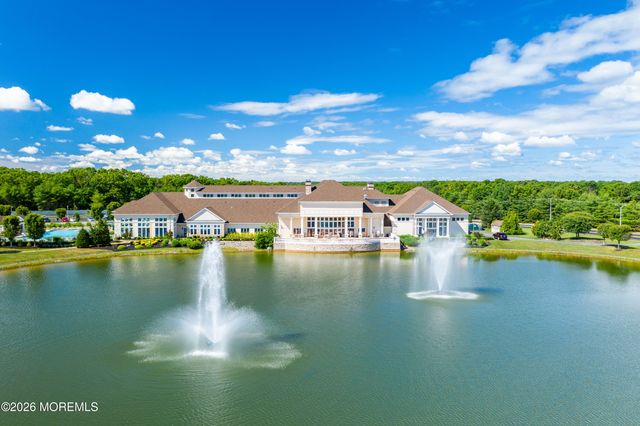 19 Hot Springs Terrace, Barnegat, NJ 08005