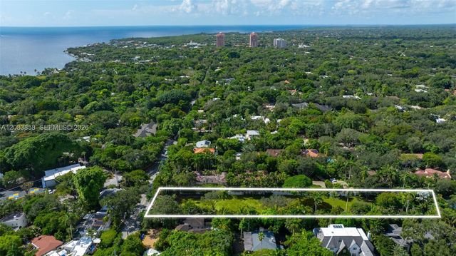 3940 Douglas Road, Miami, FL 33133