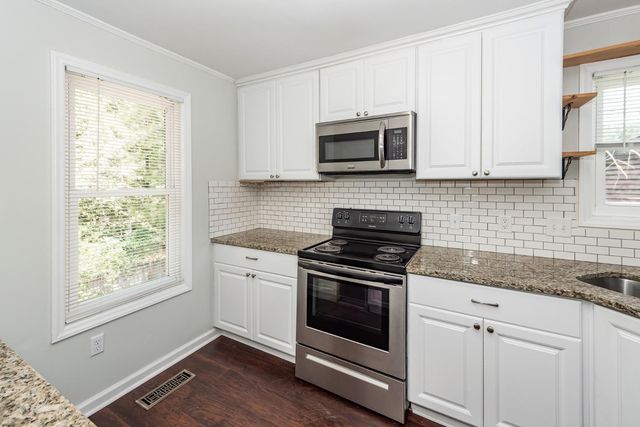 113 Trescott Court, Summerville, SC 29483