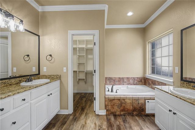 3750 Rock Springs Street, Springdale, AR 72762