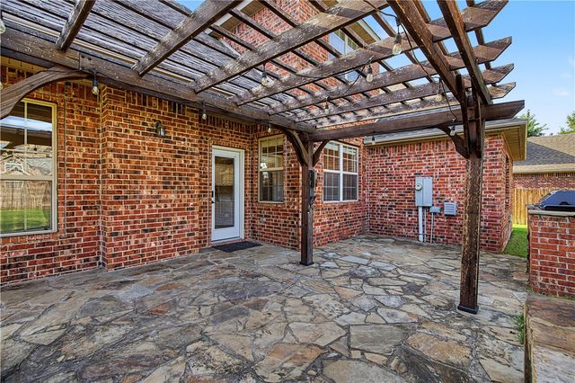 3750 Rock Springs Street, Springdale, AR 72762