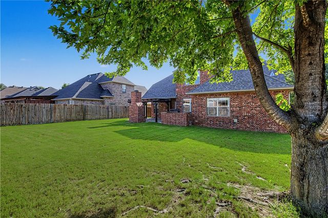 3750 Rock Springs Street, Springdale, AR 72762