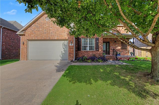 3750 Rock Springs Street, Springdale, AR 72762