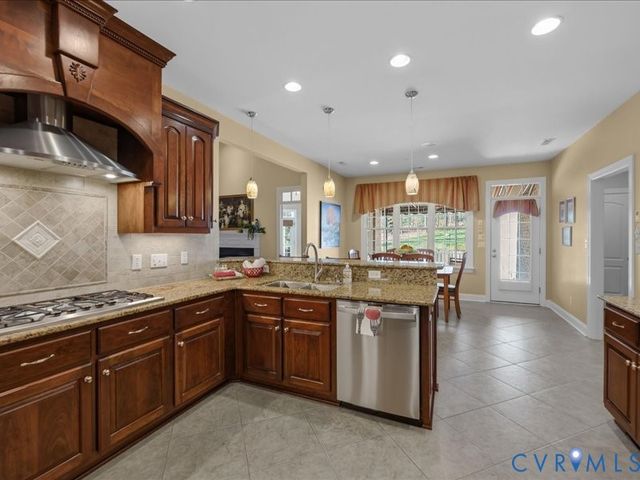 2767 E Maple Grove Ln, Powhatan, VA 23139