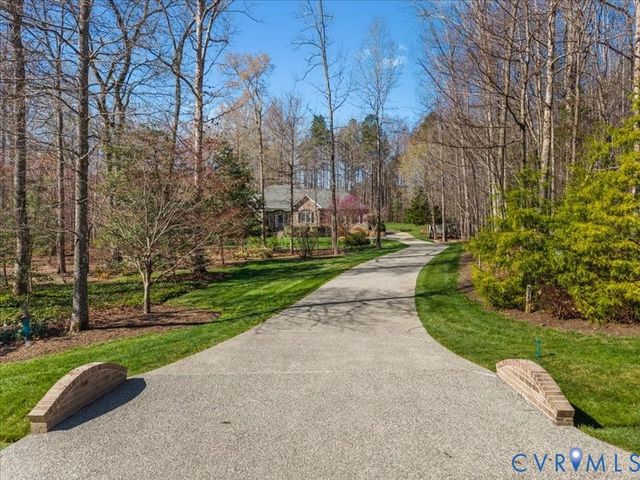 2767 E Maple Grove Ln, Powhatan, VA 23139