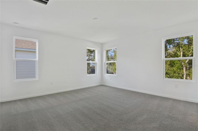 734 LAKE DELL AVENUE, Dundee, FL 33838