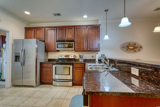 118 Birch N Coppice Dr Apt 6, Surfside Beach, SC 29575