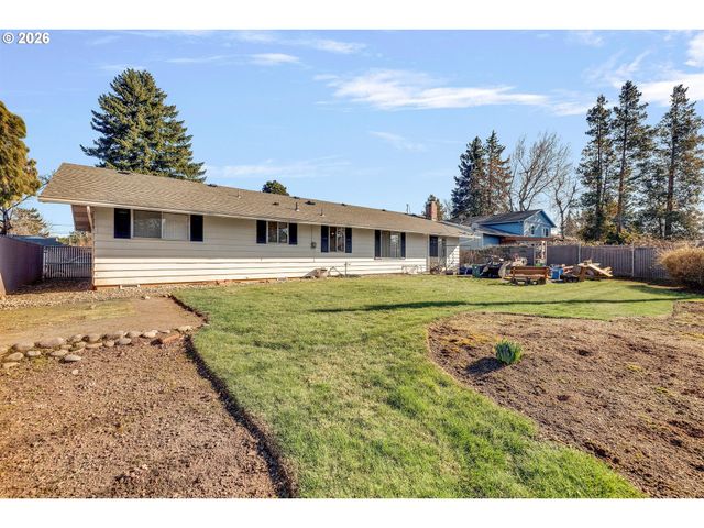 1035 Se 225TH Ave, Gresham, OR 97030