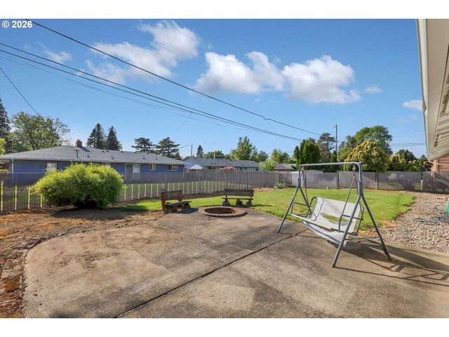 1035 Se 225TH Ave, Gresham, OR 97030
