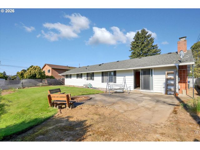 1035 Se 225TH Ave, Gresham, OR 97030