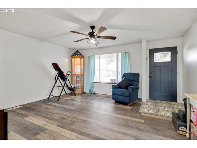 1035 Se 225TH Ave, Gresham, OR 97030