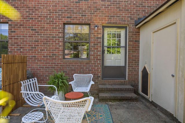 105 Fidelity Street B19, Carrboro, NC 27510