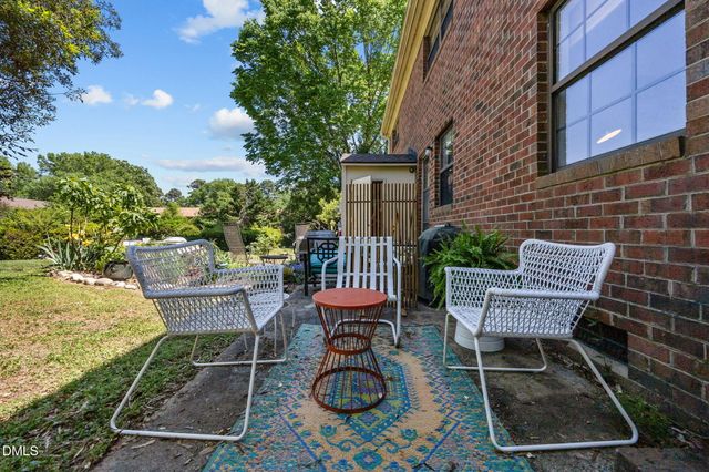 105 Fidelity Street B19, Carrboro, NC 27510
