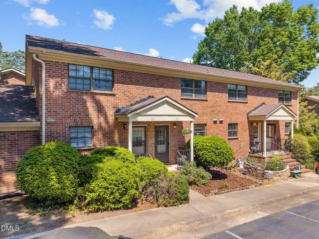 105 Fidelity Street B19, Carrboro, NC 27510