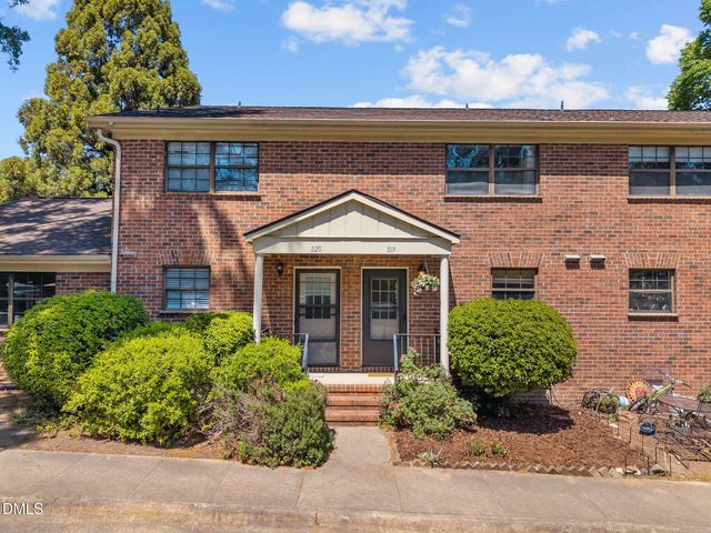 105 Fidelity Street B19, Carrboro, NC 27510