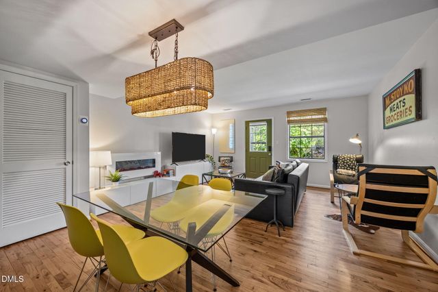105 Fidelity Street B19, Carrboro, NC 27510