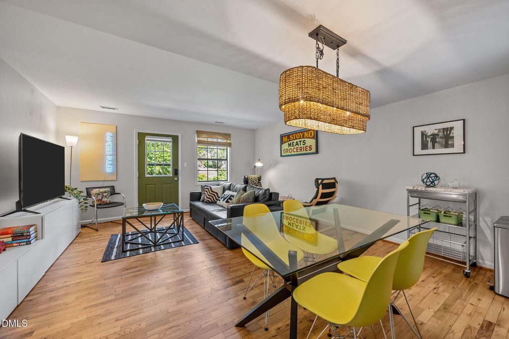 105 Fidelity Street B19, Carrboro, NC 27510