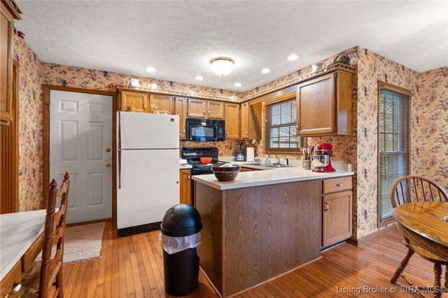 3003 Gardner Boulevard, Jeffersonville, IN 47130