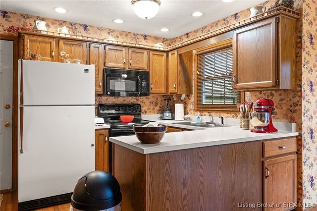 3003 Gardner Boulevard, Jeffersonville, IN 47130