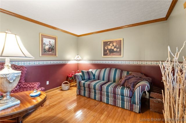 3003 Gardner Boulevard, Jeffersonville, IN 47130