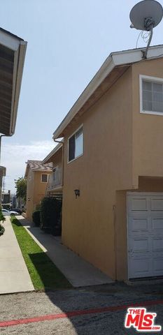 1215 Amethyst Street D, Redondo Beach, CA 90277