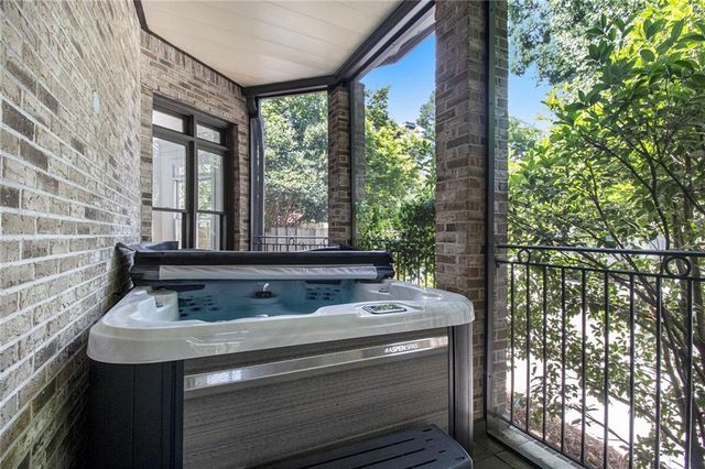 1260 Monroe NE Drive, Atlanta, GA 30306