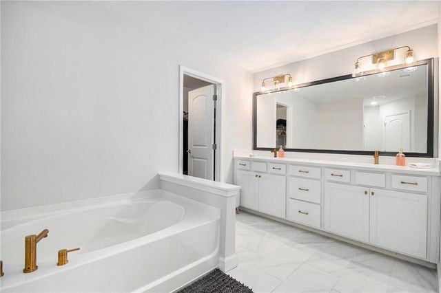 3717 Silvery Way, Powder Springs, GA 30127