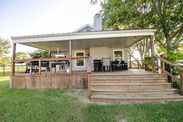 9112 County Road 626, Blue Ridge, TX 75424