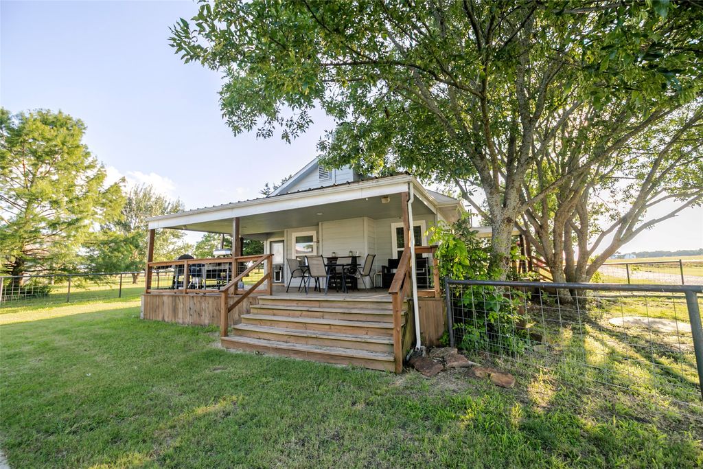 9112 County Road 626, Blue Ridge, TX 75424