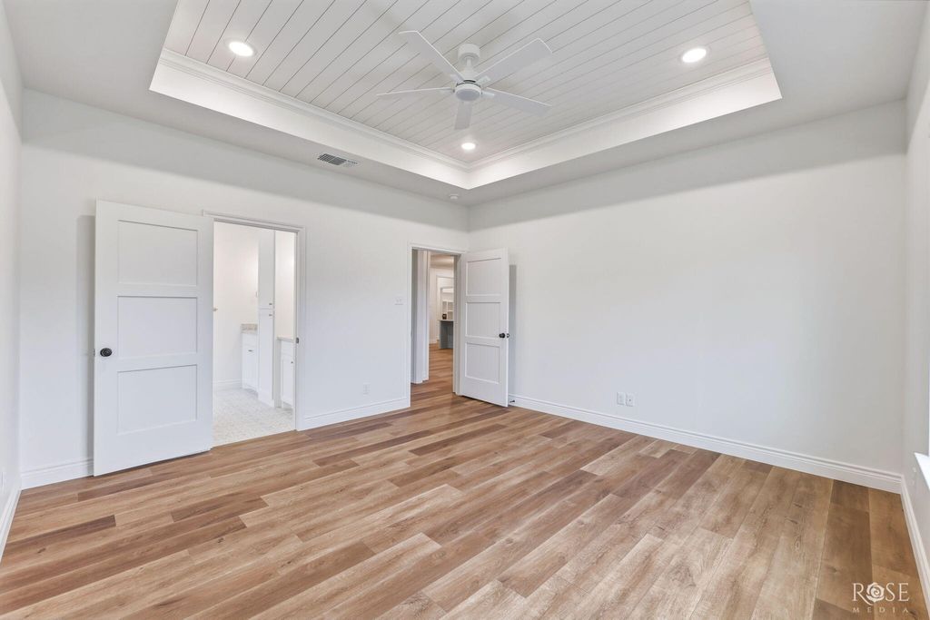 Image 15 of property listing at 3608 Grandview Drive, San Angelo, TX 76904