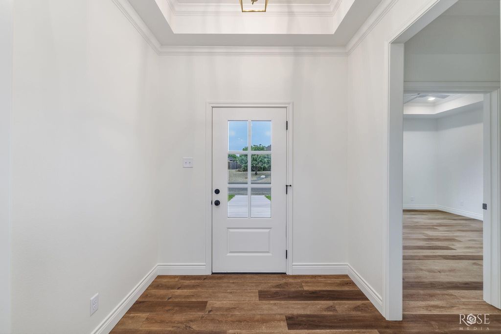 Image 3 of property listing at 3608 Grandview Drive, San Angelo, TX 76904