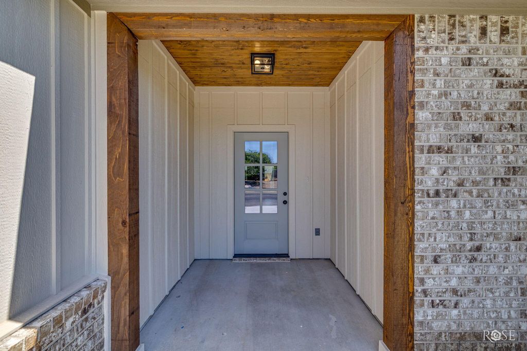 Image 37 of property listing at 3608 Grandview Drive, San Angelo, TX 76904