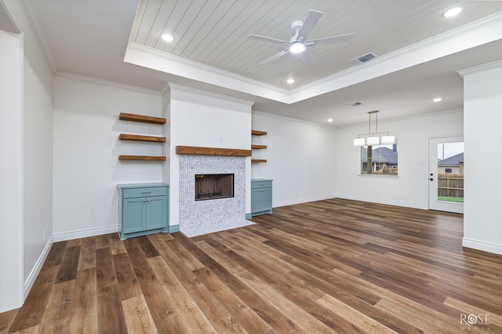 Image 4 of property listing at 3608 Grandview Drive, San Angelo, TX 76904